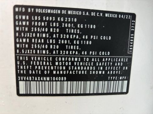 Used 2022 Volkswagen Tiguan SEL R-Line image 12