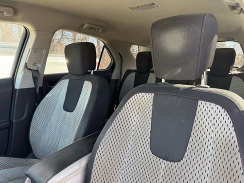Used 2015 Chevrolet Equinox LS image 10