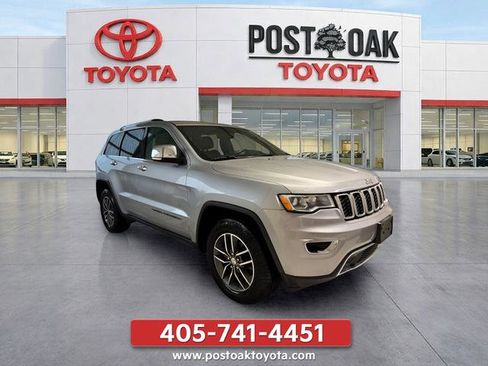 Used 2018 Jeep Grand Cherokee Limited AWD/4WD image 1