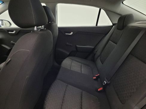 Used 2018 Kia Rio LX image 18