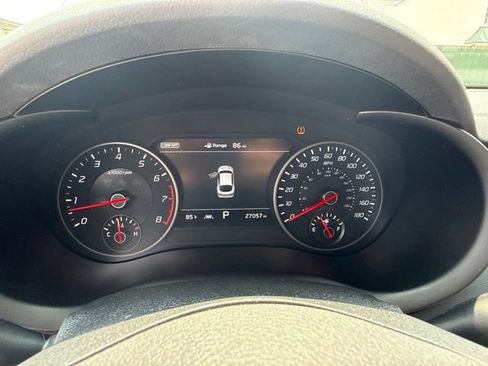 Used 2019 Kia Stinger GT2 RWD image 9