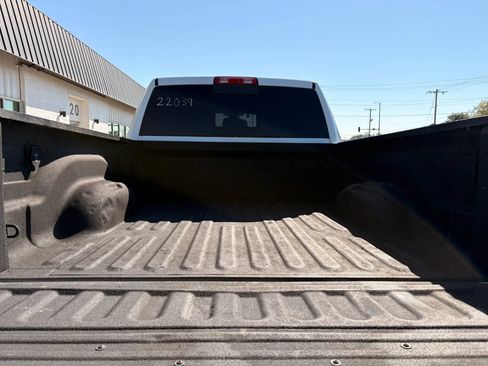 Used 2022 RAM 2500 Laramie AWD/4WD image 8