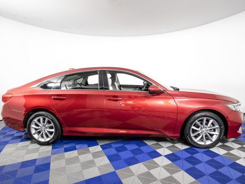 Used 2021 Honda Accord LX image 4