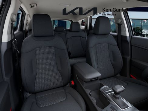 New 2026 Kia Sportage LX image 15