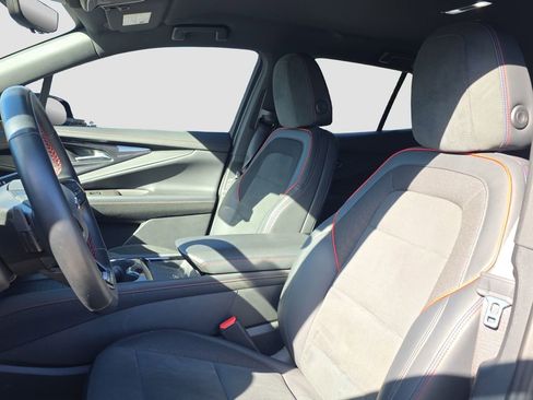 Used 2024 Chevrolet Blazer EV RS AWD/4WD image 7