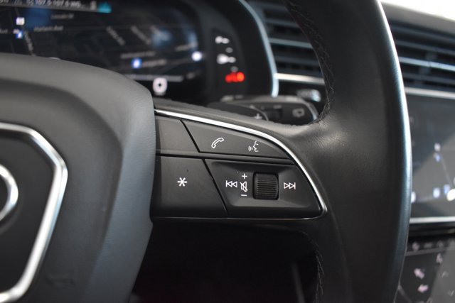 Used 2023 Audi Q7 3.0T Premium AWD/4WD image 22