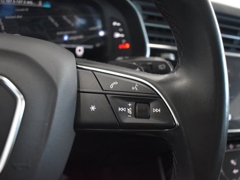 Used 2023 Audi Q7 3.0T Premium AWD/4WD image 22