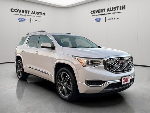 Used 2019 GMC Acadia Denali w/ Technology Package image 7