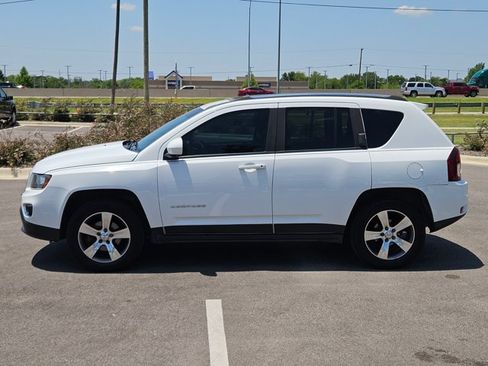 Used 2016 Jeep Compass High Altitude AWD/4WD image 5