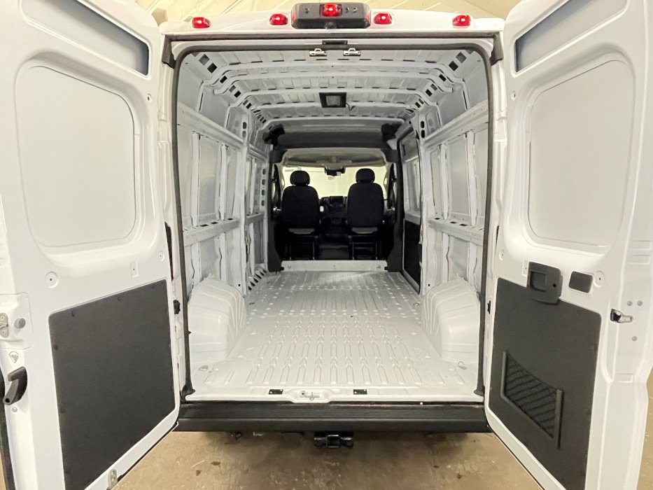 New 2024 RAM ProMaster 2500 w/ Safety Group FWD image 13