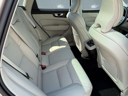 Certified 2026 Volvo XC60 B5 Ultra w/ Climate Package AWD/4WD image 30