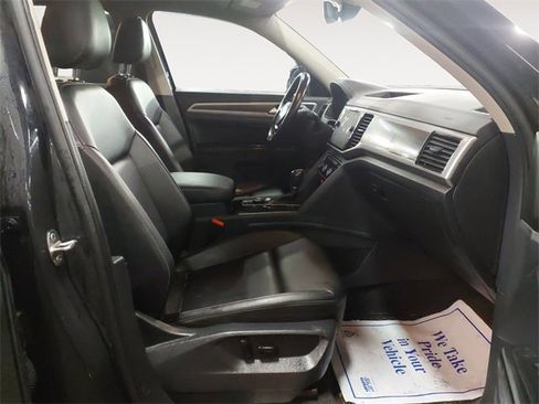 Used 2019 Volkswagen Atlas SEL R-Line image 15