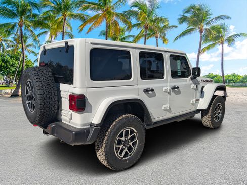 New 2026 Jeep Wrangler Unlimited Rubicon AWD/4WD image 3