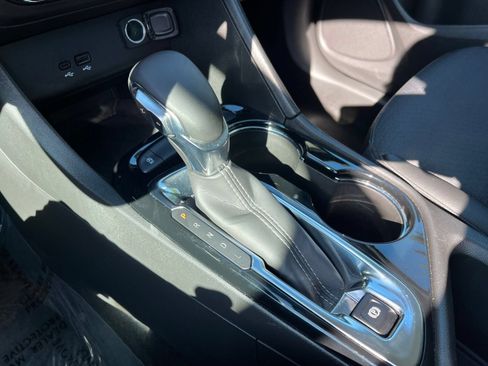 Used 2025 Buick Encore GX Preferred FWD image 42