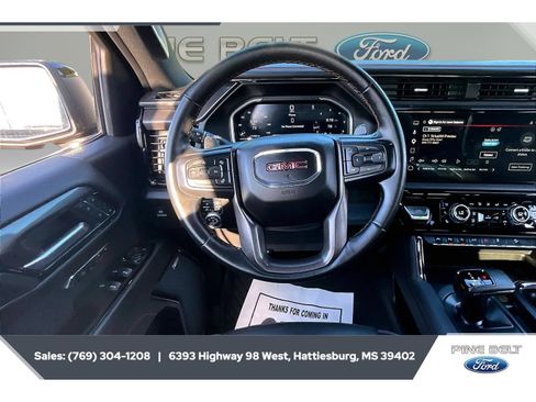 Used 2023 GMC Sierra 1500 AT4 w/ AT4 Premium Package AWD/4WD image 5