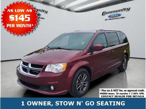 Used 2017 Dodge Grand Caravan SXT FWD image 1