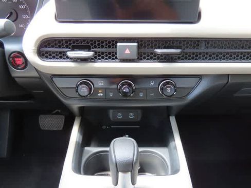 New 2026 Honda HR-V LX image 20