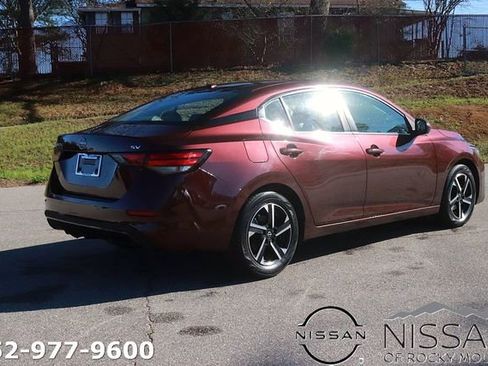 Used 2024 Nissan Sentra SV image 6