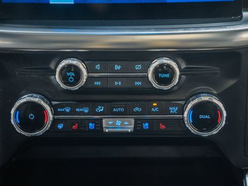 Certified 2023 Ford F150 Lariat w/ Equipment Group 502A High image 27