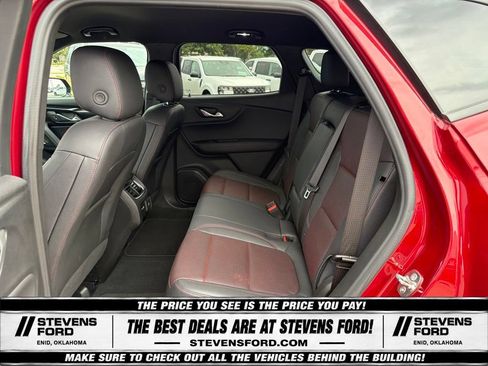 Used 2025 Chevrolet Blazer RS FWD image 30
