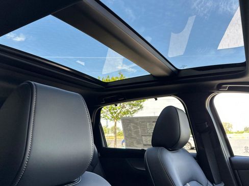 New 2025 MAZDA CX-70 3.3 Turbo S w/ Premium Package image 16