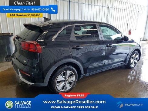 Used 2017 Kia Niro FE FWD image 4