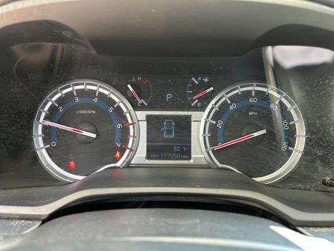 Used 2018 Toyota 4Runner SR5 RWD image 15