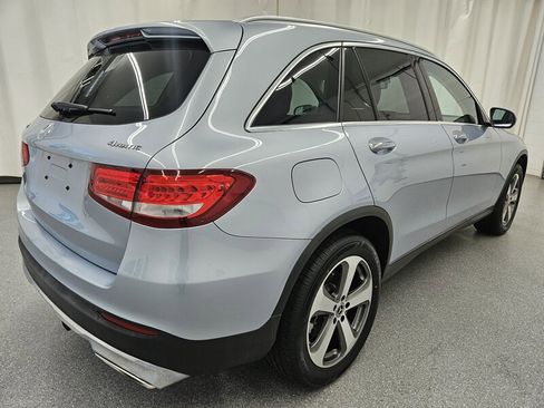 Used 2017 Mercedes-Benz GLC 300 4MATIC image 5