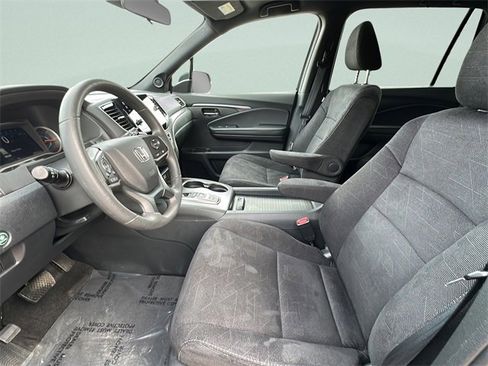 Certified 2022 Honda Pilot Sport image 11