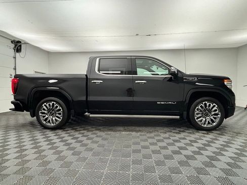 New 2025 GMC Sierra 1500 Denali Ultimate image 9