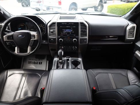 Used 2015 Ford F150 Platinum w/ Equipment Group 701A Luxury AWD/4WD image 18