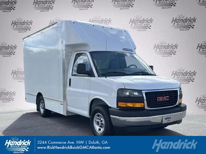 New 2025 GMC Savana 3500 w/ Power Convenience Package