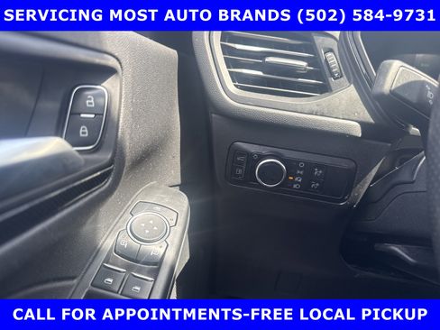 Used 2023 Ford Escape ST-Line w/ Equipment Group 301A FWD image 19