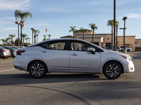 New 2025 Nissan Versa SV image 3