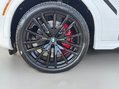 New 2026 BMW X6 xDrive40i w/ Executive Package image 42