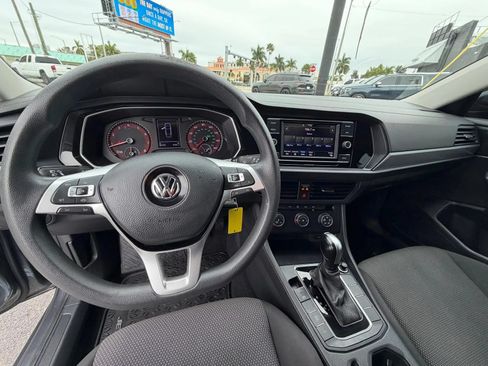 Used 2021 Volkswagen Jetta S FWD image 13