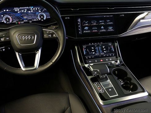 Used 2022 Audi Q8 Premium Plus image 16