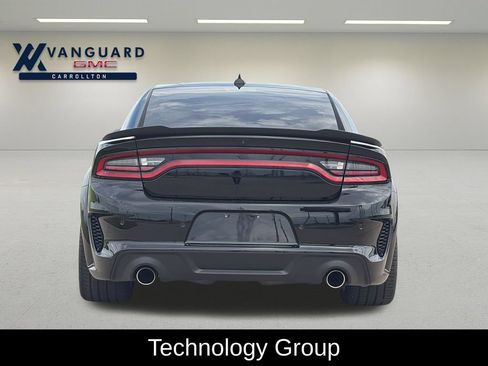 Used 2022 Dodge Charger Scat Pack RWD image 5