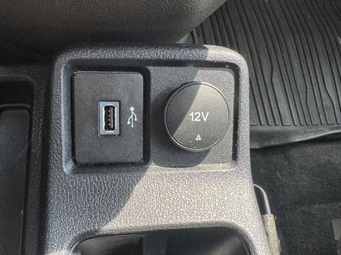 Used 2021 Ford Transit Connect XL FWD image 18