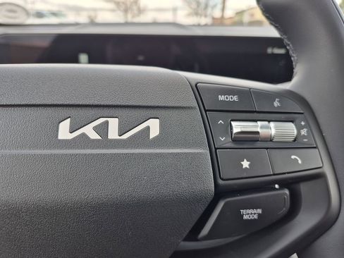 New 2026 Kia Sportage X-Line w/ X-Line Technology Package AWD/4WD image 19