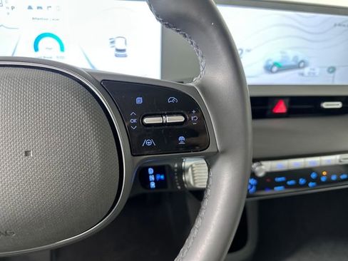 Used 2024 Hyundai Ioniq 5 Limited image 16