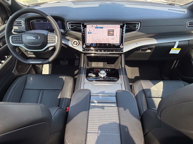 New 2026 Jeep Grand Wagoneer 4WD w/ Premium Group I image 35