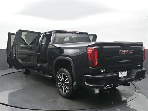 Used 2022 GMC Sierra 1500 AT4 w/ Technology Package image 56
