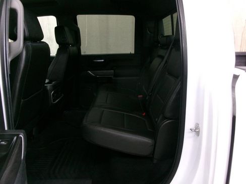 Used 2020 Chevrolet Silverado 2500 LTZ w/ LTZ Plus Package image 19