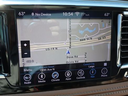 Used 2019 Chrysler Pacifica Limited w/ Advanced Safetytec Group FWD image 50