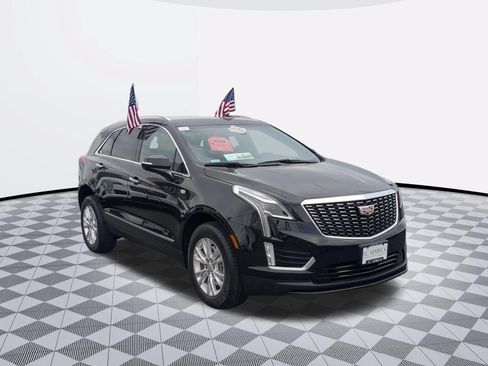 Certified 2023 Cadillac XT5 Luxury AWD/4WD image 2