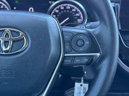 Used 2023 Toyota Camry LE AWD/4WD image 29