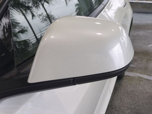 Used 2023 Tesla Model 3 Standard Range image 12