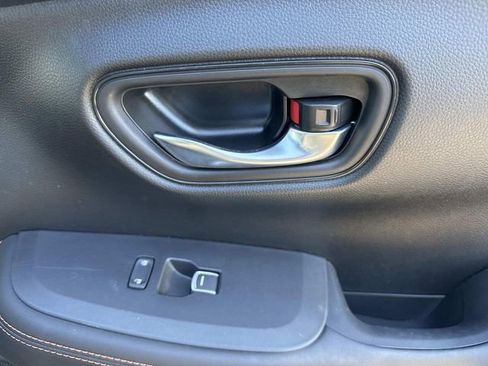 Used 2024 Honda HR-V Sport image 18