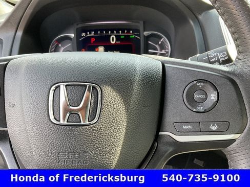 Certified 2025 Honda Passport EX-L image 32